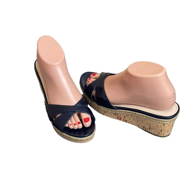 PRADA Platform Cork Wedge
Navy Blue Patent Leather
Sandals Sz EU 37.5 US 7.5 - Picture 5 of 15